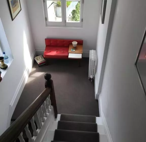 Aamiaismajoitus (B&B) Montys Accommodation