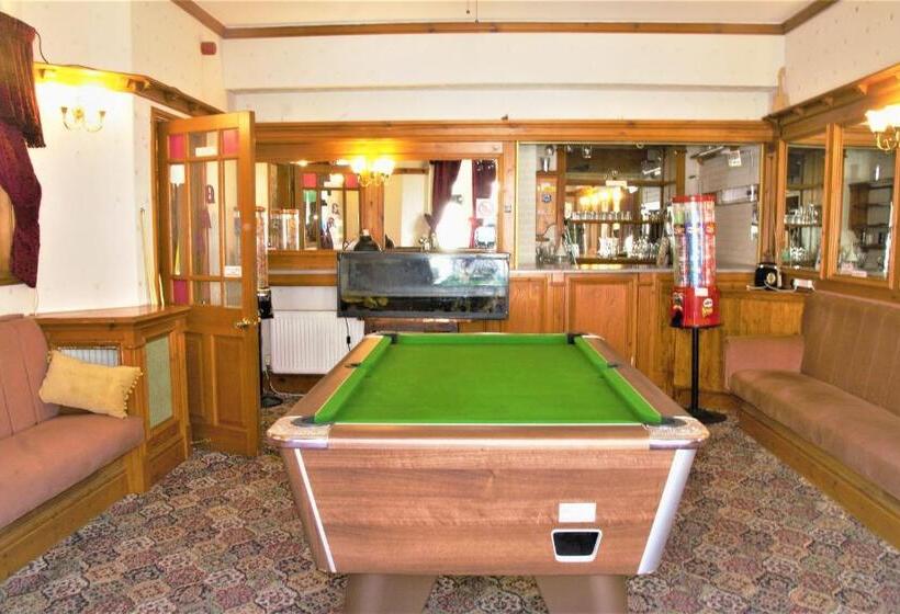 تختخواب و صبحانه Pine Lodge