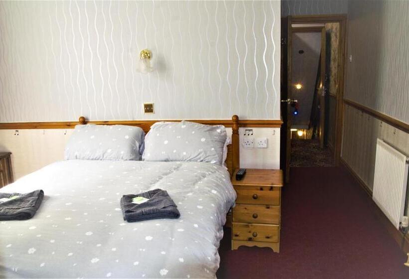 تختخواب و صبحانه Pine Lodge