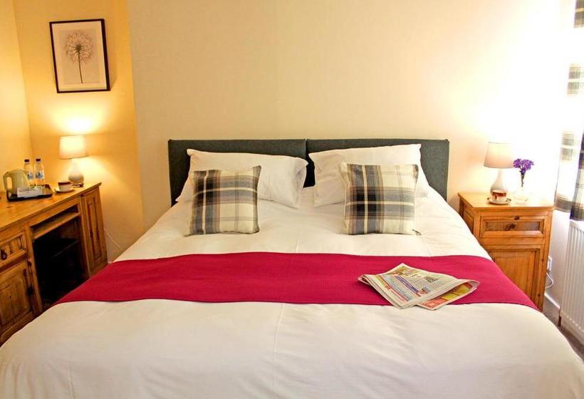 مبيت وإفطار Silverbridge Lodge