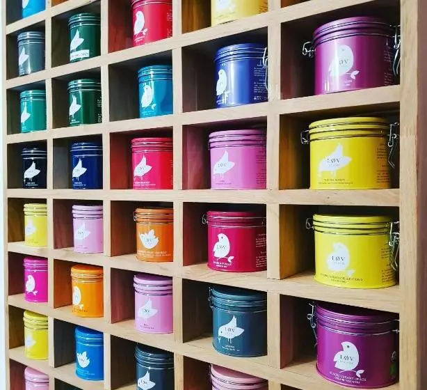 هتل Poisson Rouge