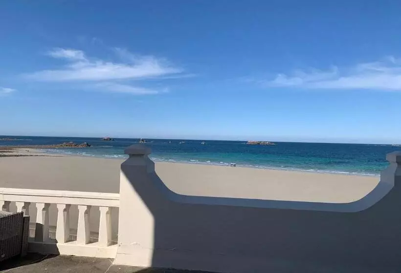 Le Château De Sable