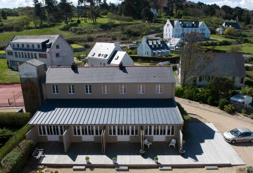 Le Château De Sable