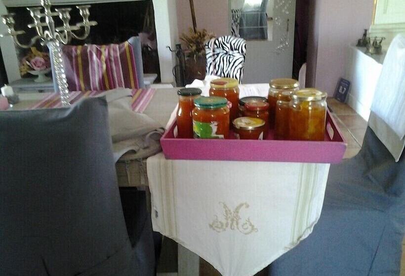 פנסיון Aux Roses De L Etang