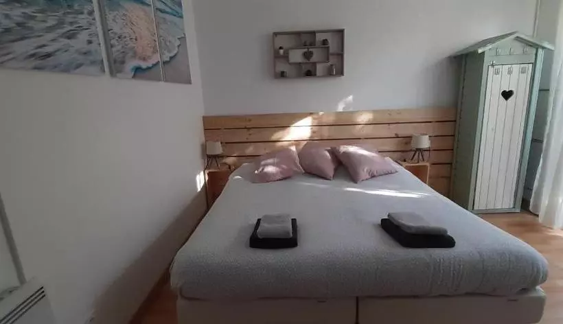 Majatalo L Océanaise