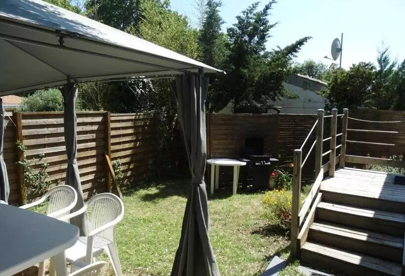 Majatalo Résidence Fleur Des Pins   Gites & Chambres D Hôtes