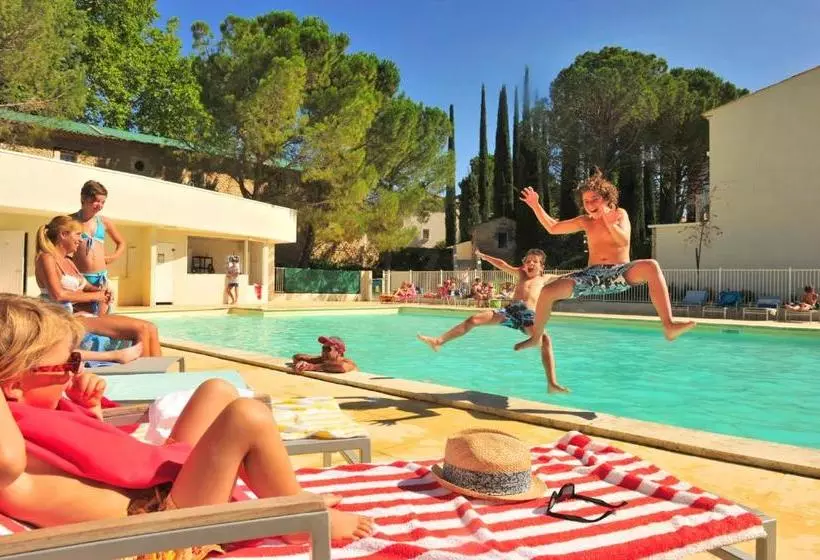 Résidence Goélia Le Domaine Du Moulin Blanc