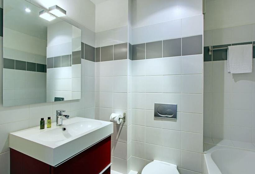 Short Stay Group Museum View Serviced Apartments