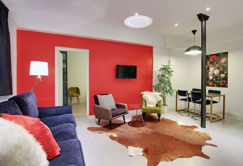 Short Stay Group Museum View Serviced Apartments