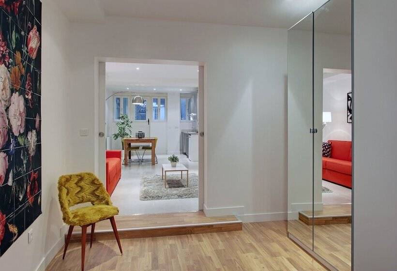 Short Stay Group Museum View Serviced Apartments