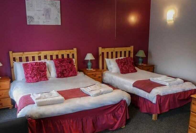 فندق صغير The Fountain Inn