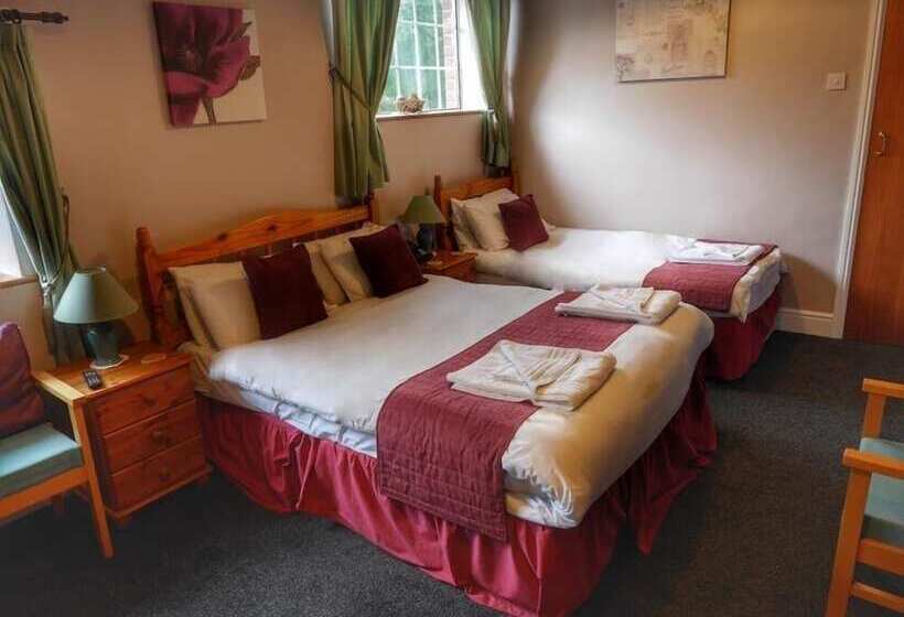 فندق صغير The Fountain Inn