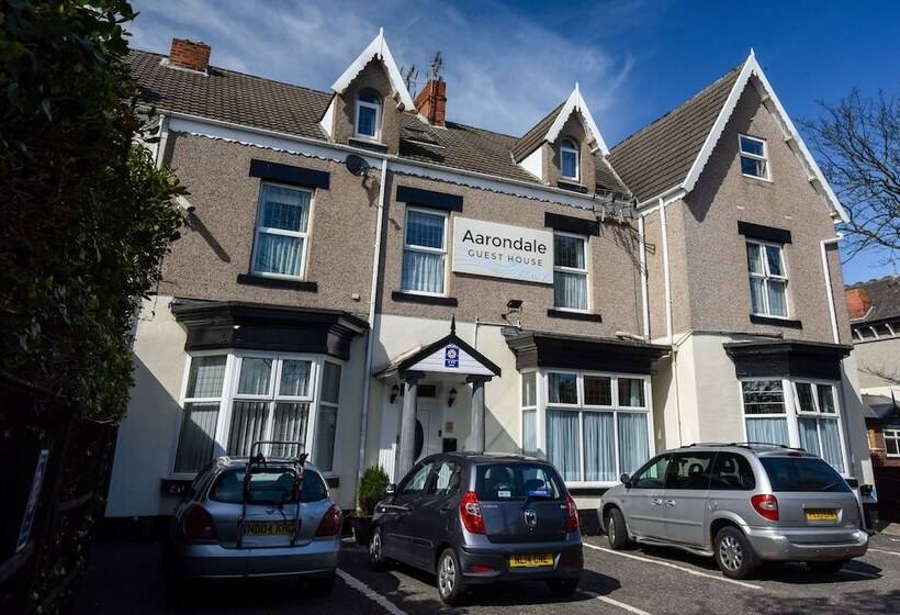 펜션 Aarondale Guest House