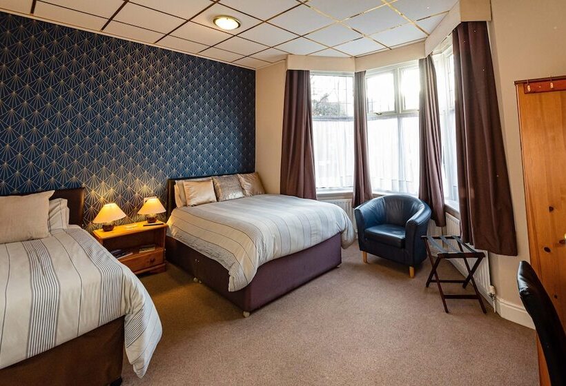 펜션 Aarondale Guest House