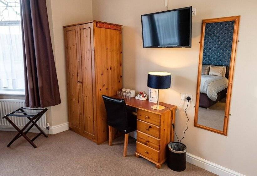 펜션 Aarondale Guest House