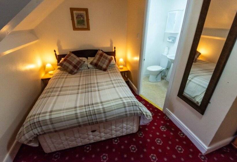 펜션 Aarondale Guest House