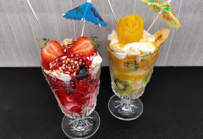 펜션 White Rose Guest House