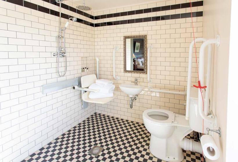 הוסטל The Duchess Of Cornwall