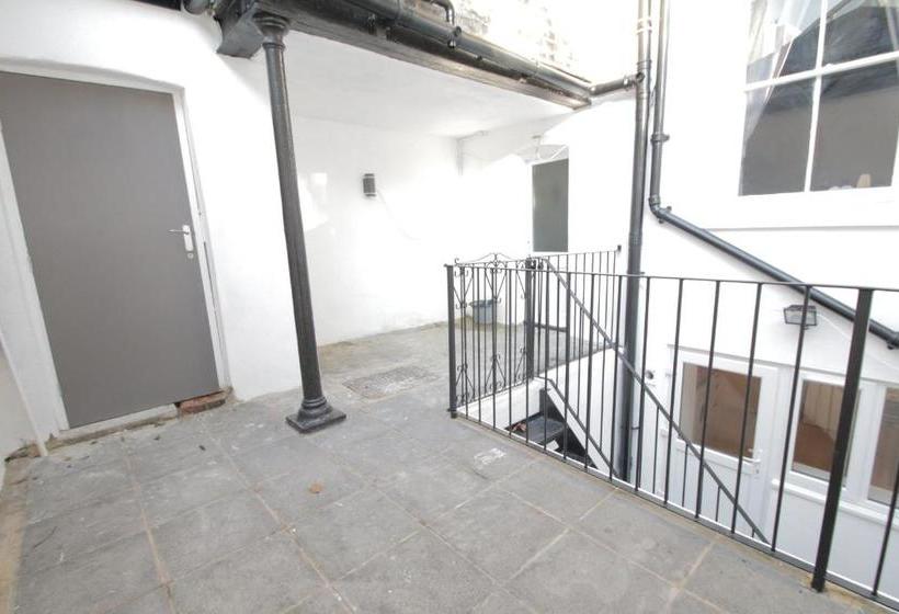 Пансион Cosy Rooms Sidney Square