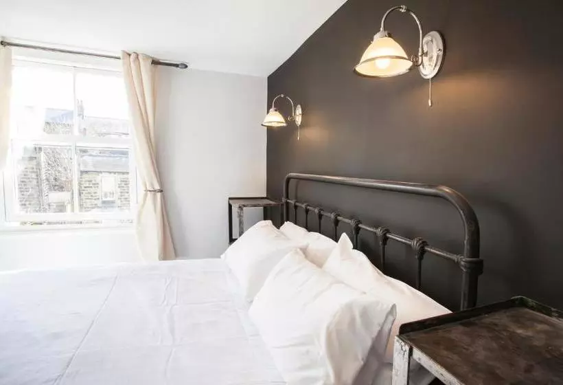 Majatalo The Lodge Harrogate