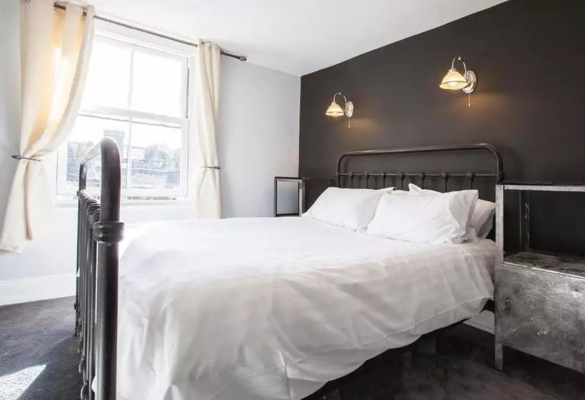 Majatalo The Lodge Harrogate