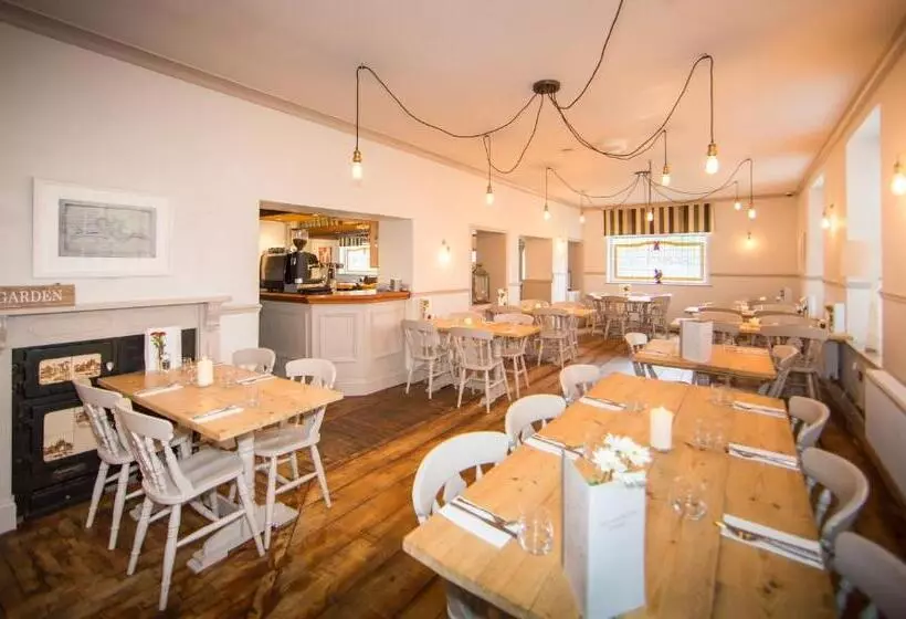 Hostel Darlington Arms