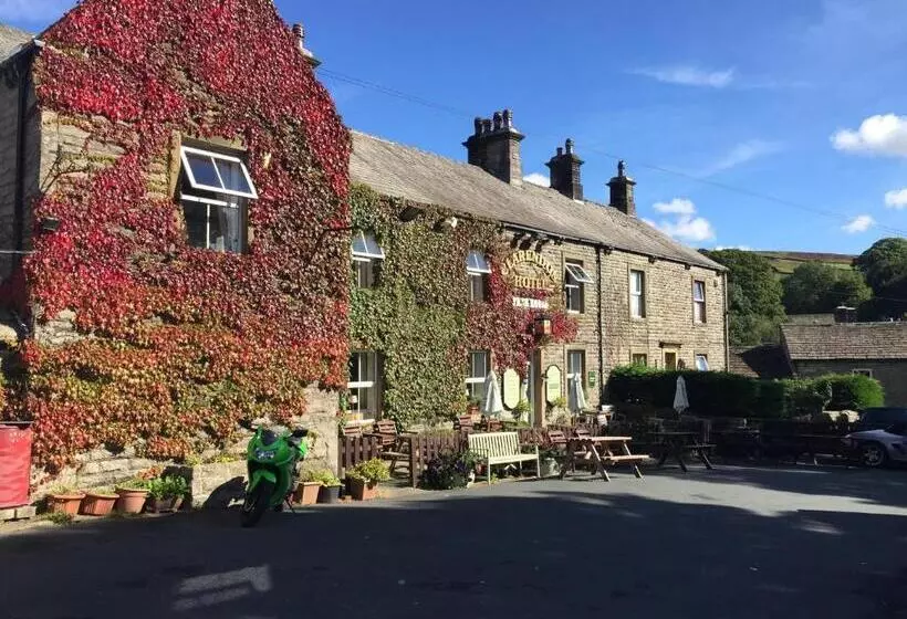 ユースホステル The Clarendon Country Pub With Rooms