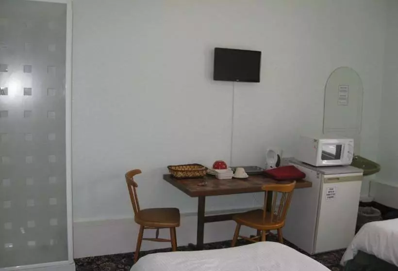 پانسیون Aaran Central Guesthouse