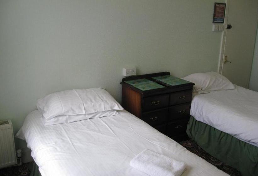 پانسیون Aaran Central Guesthouse