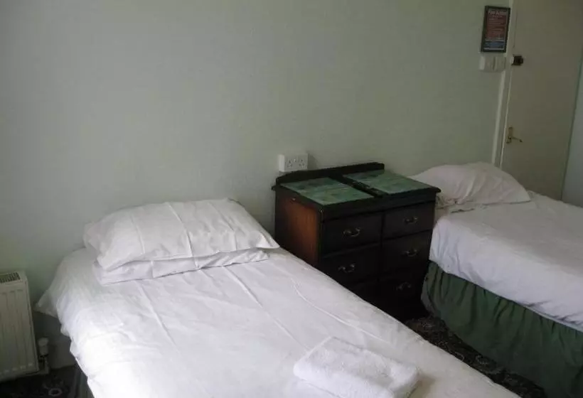 پانسیون Aaran Central Guesthouse