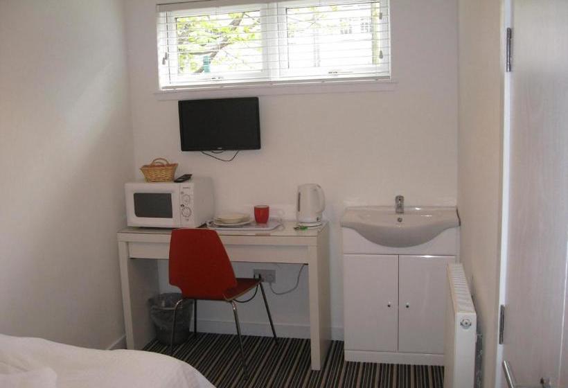 پانسیون Aaran Central Guesthouse