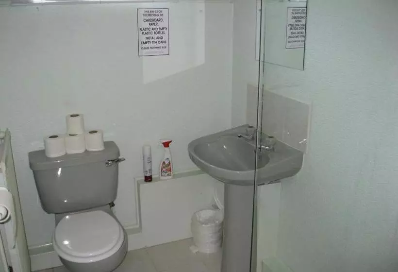 پانسیون Aaran Central Guesthouse