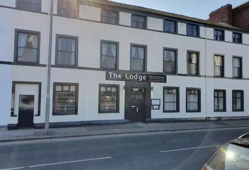 پانسیون The Lodge Guest Accommodation