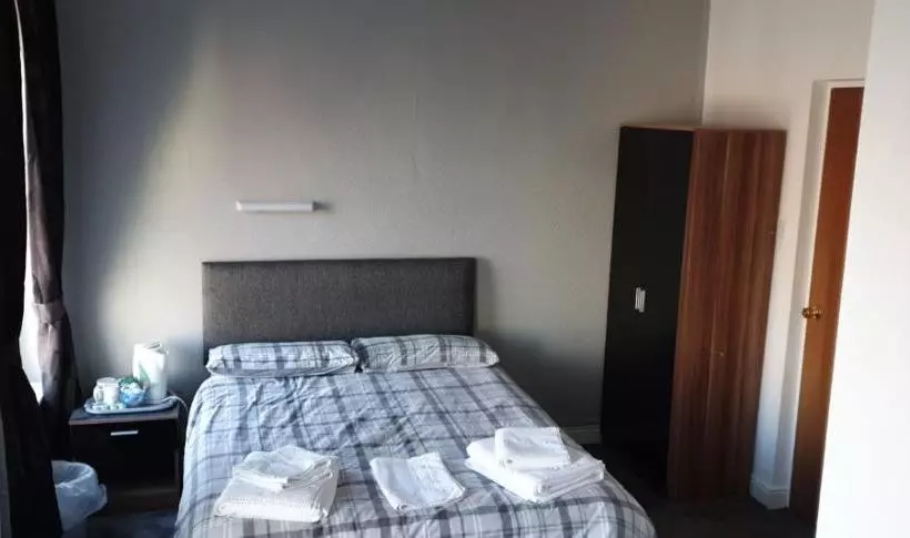 پانسیون The Lodge Guest Accommodation