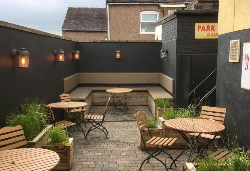 ペンション The Victoria