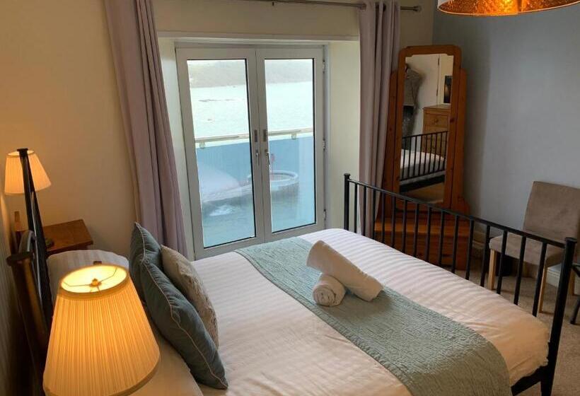 膳宿费 The Watermark