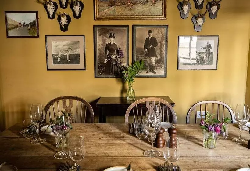 Retkeilymaja George And Dragon Clifton