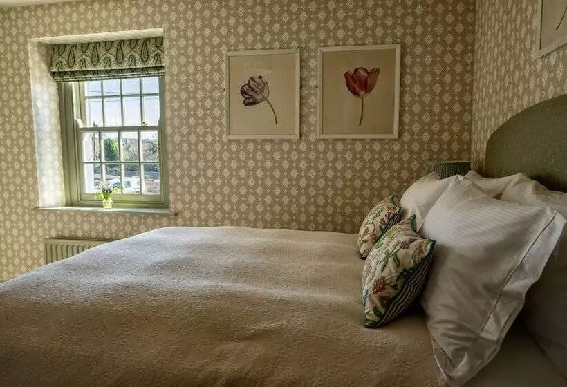 Retkeilymaja George And Dragon Clifton