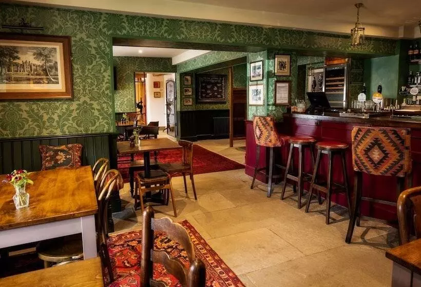 Retkeilymaja George And Dragon Clifton