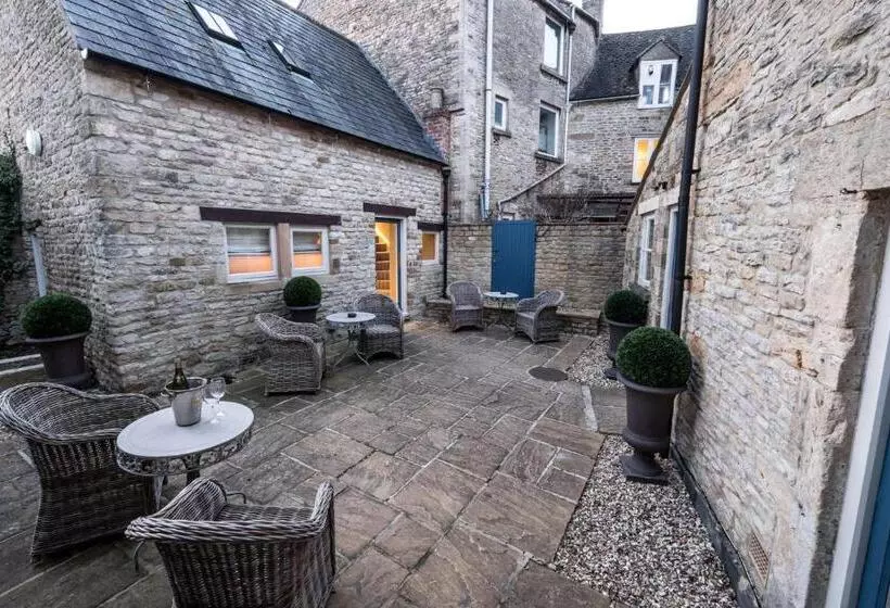 Retkeilymaja The Bell & Stuart House