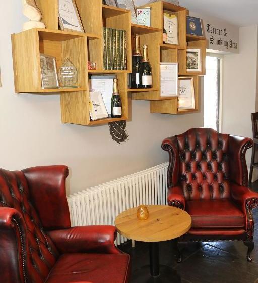 هاستل The Nags Head