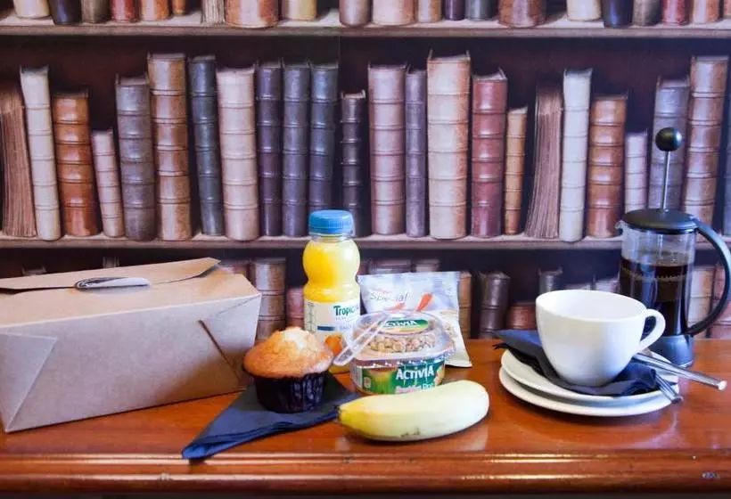 Retkeilymaja The Salmon Inn