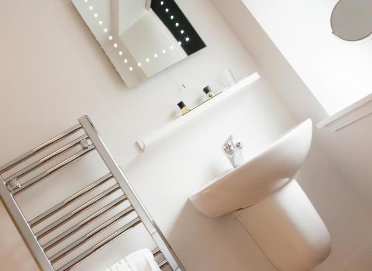 旅馆 The Salmon Inn