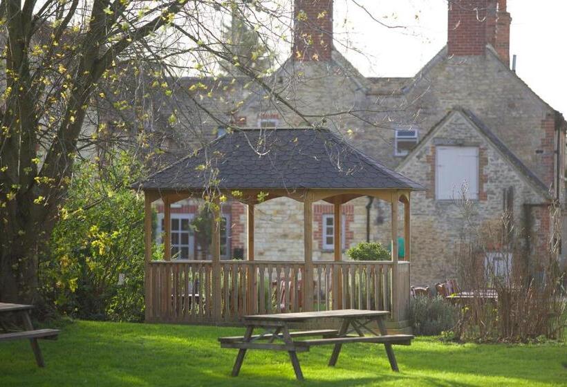 ユースホステル The Trout At Tadpole Bridge