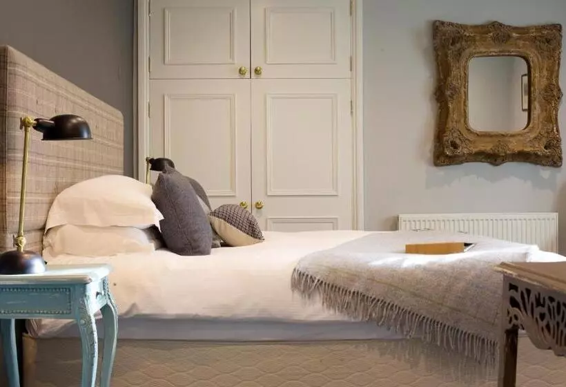 Retkeilymaja The Trout At Tadpole Bridge