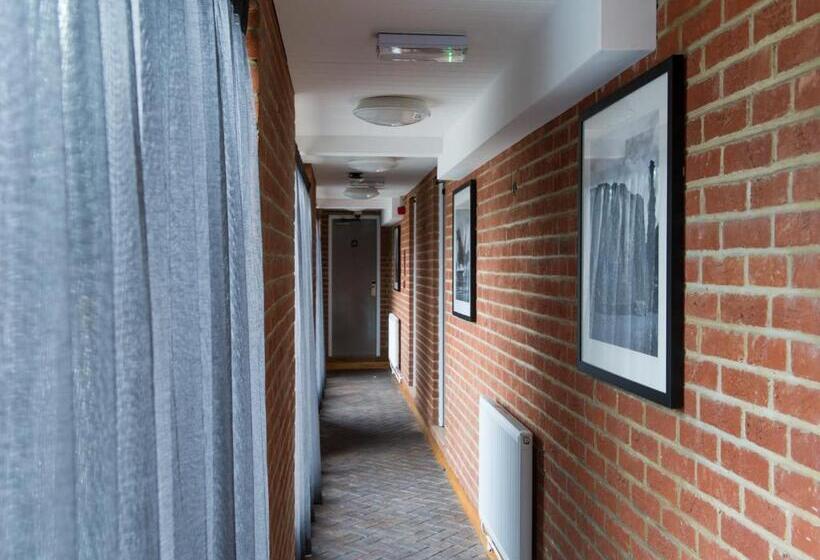 Albergue The White Hart By Innkeeper S Collection