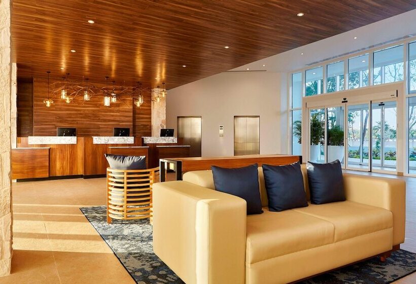 فندق Fairfield Inn & Suites By Marriott Cancun Airport