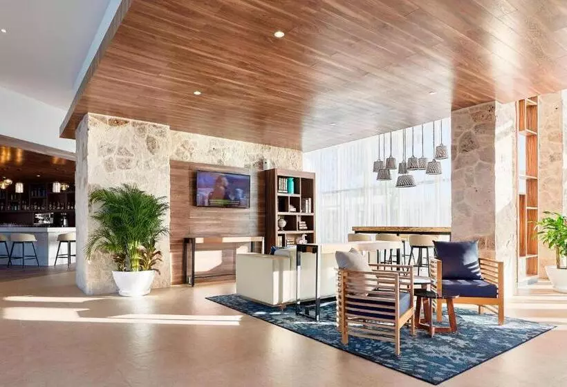 Hotelli Fairfield Inn & Suites By Marriott Cancun Airport