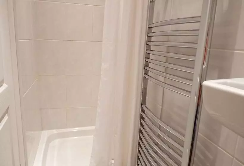 ペンション Apollo Guest House
