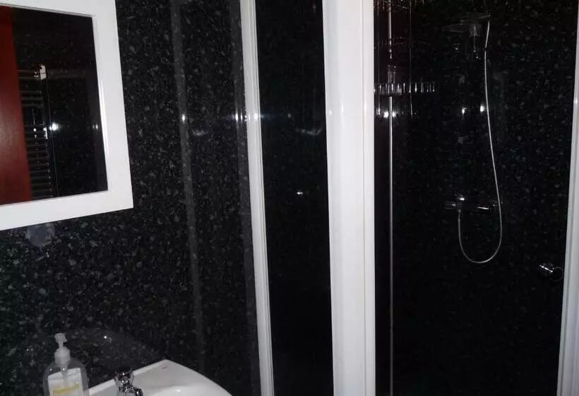 Majatalo Glengorm Guest House